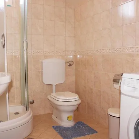 Bralovic - Two-bedroom With Balcony And Sea View *