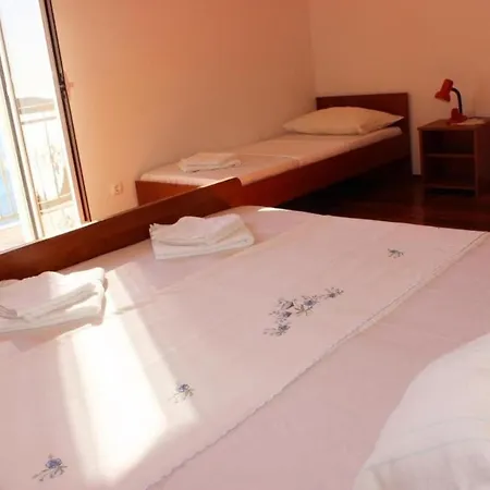 Bralovic - Two-bedroom With Balcony And Sea View * Orašac