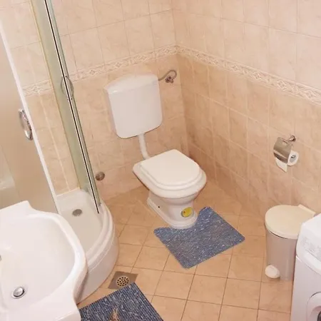 Apartman Bralovic - Two-bedroom With Balcony And Sea View *