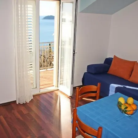 Bralovic - Two-bedroom With Balcony And Sea View Apartmán Orasac